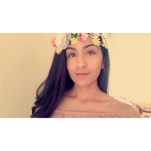 Meet your Posher, Helen